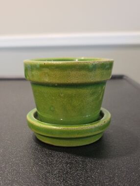Mini Green Ceramic Flower Pot With Attached Saucer